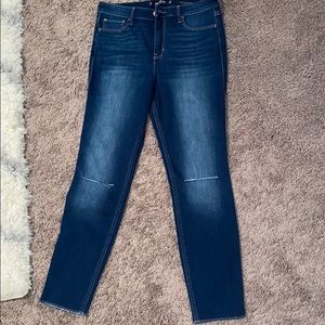 Hollister High-Rise Crop Super Skinny Jeans